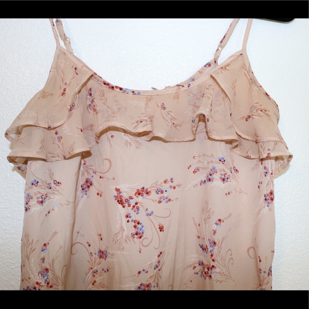 Cute dainty top